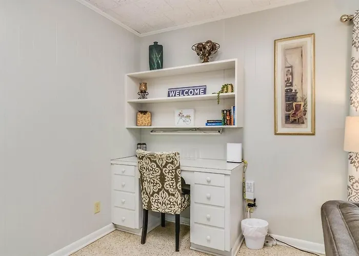 Hot Spot Near Cajun Dome And Moncus Park Sleeps 8 Lafayette